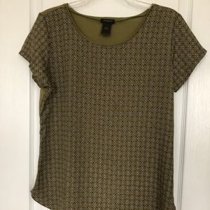 Short sleeve top